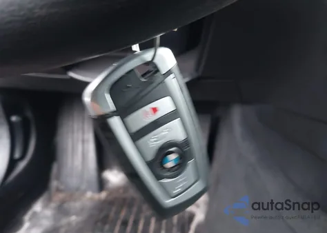 2012 BMW 750Li xDrive z USA, uszkodzony, nr VIN WBAKC8C5XCC436909